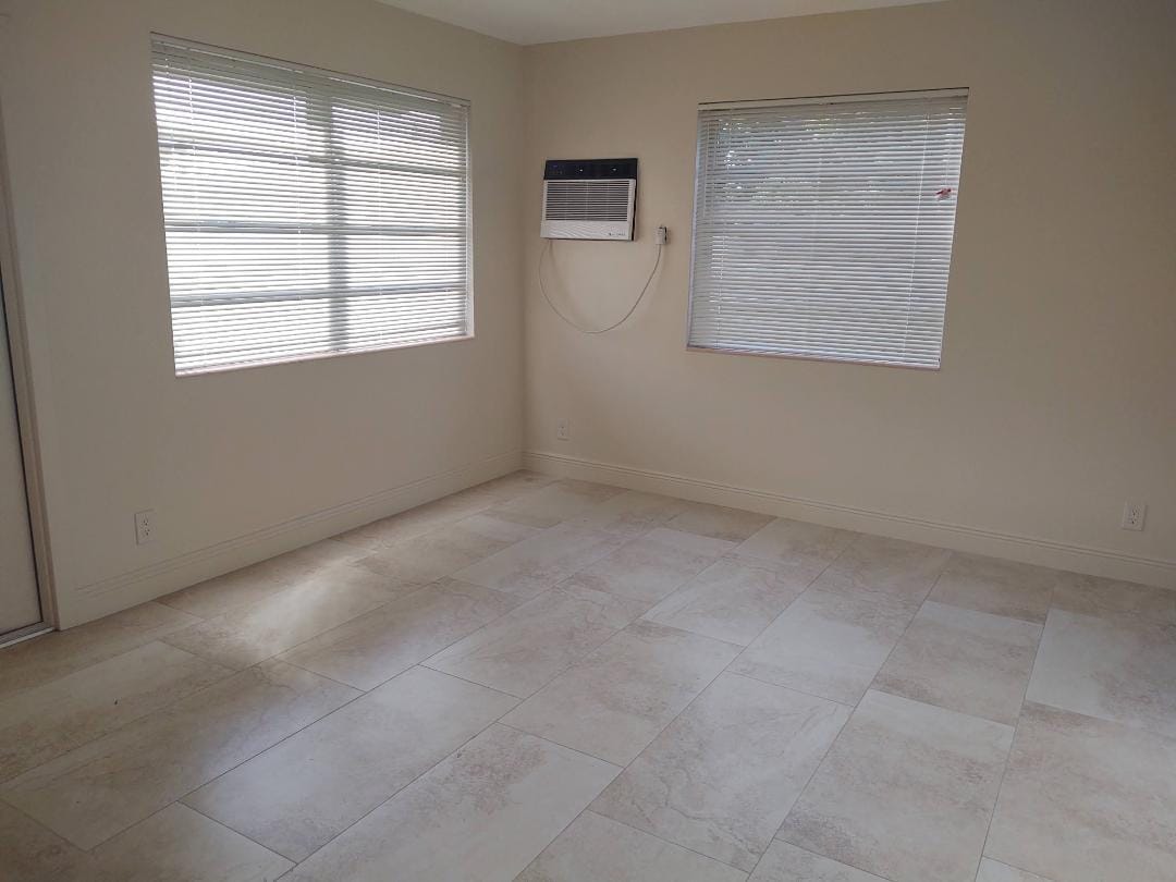 2341 HARDING Street — photo 12