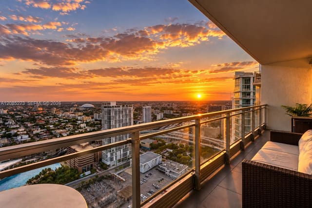 92 SW 3rd Street 4407, Miami, FL 33130