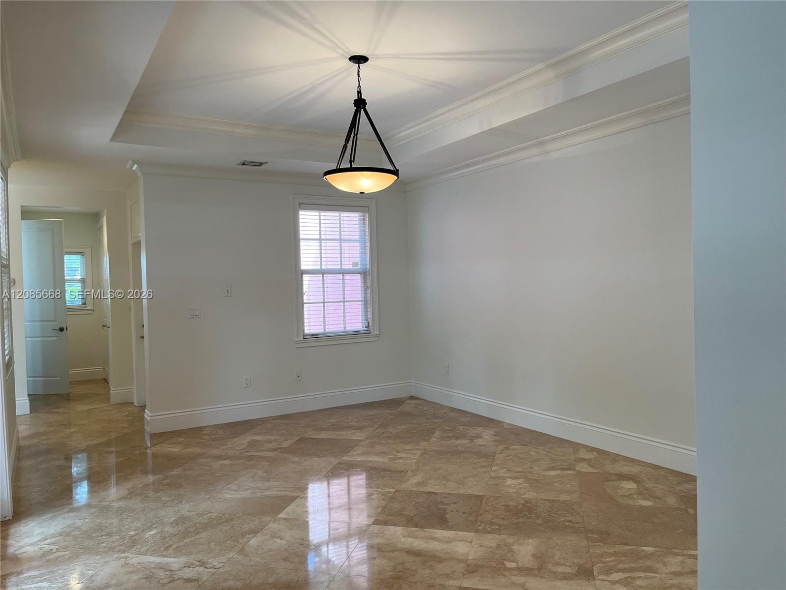 570 Loretto Avenue 10, Coral Gables, FL 33146 photo 8