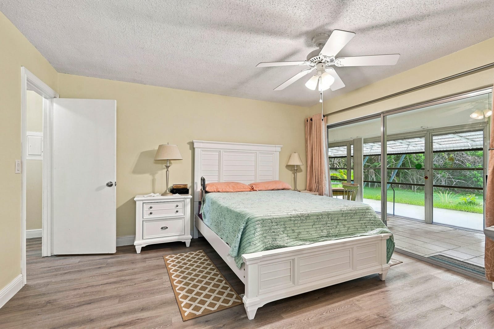 912 Savannas Point Drive Apt b, Fort Pierce, FL 34982 photo 14