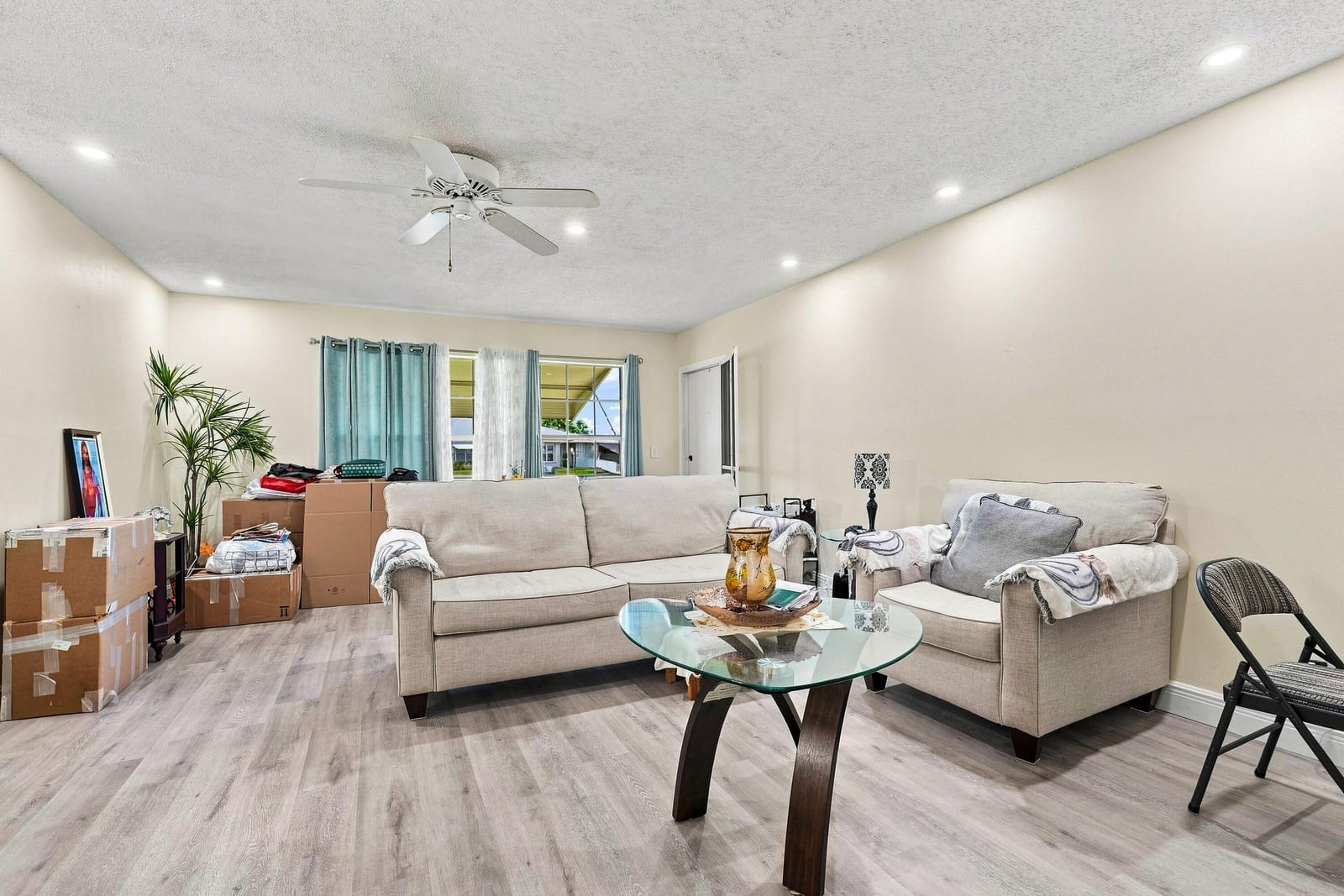912 Savannas Point Drive Apt b — photo 5