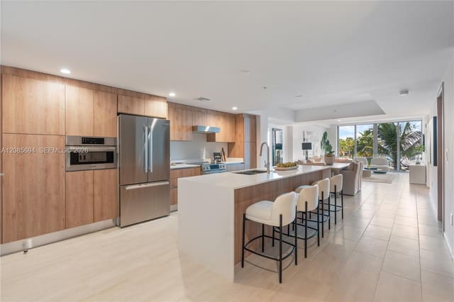 10281 W Bay Harbor Drive 405, Bay Harbor Islands, FL 33154