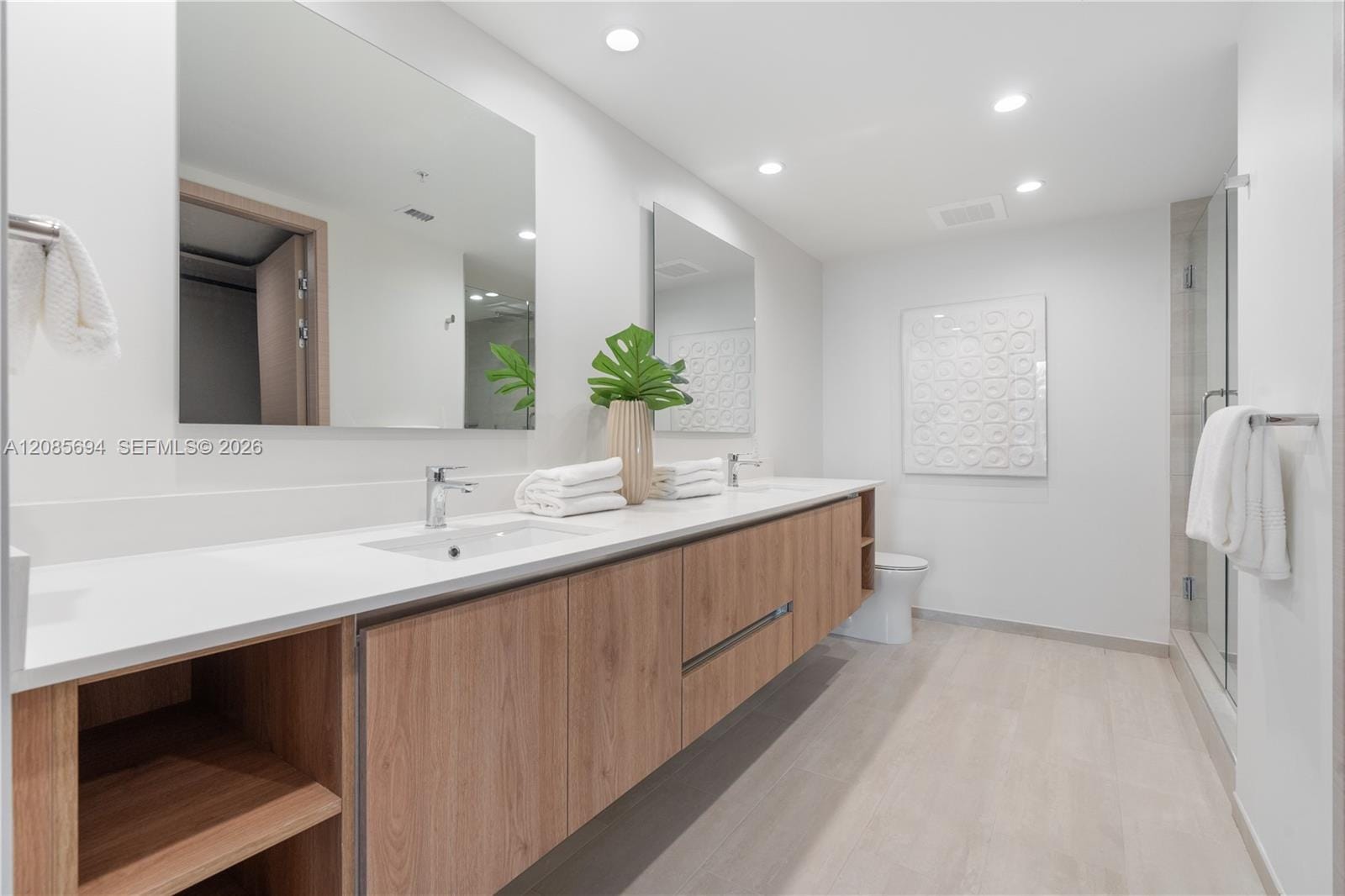 10281 W Bay Harbor Drive 405 — photo 9