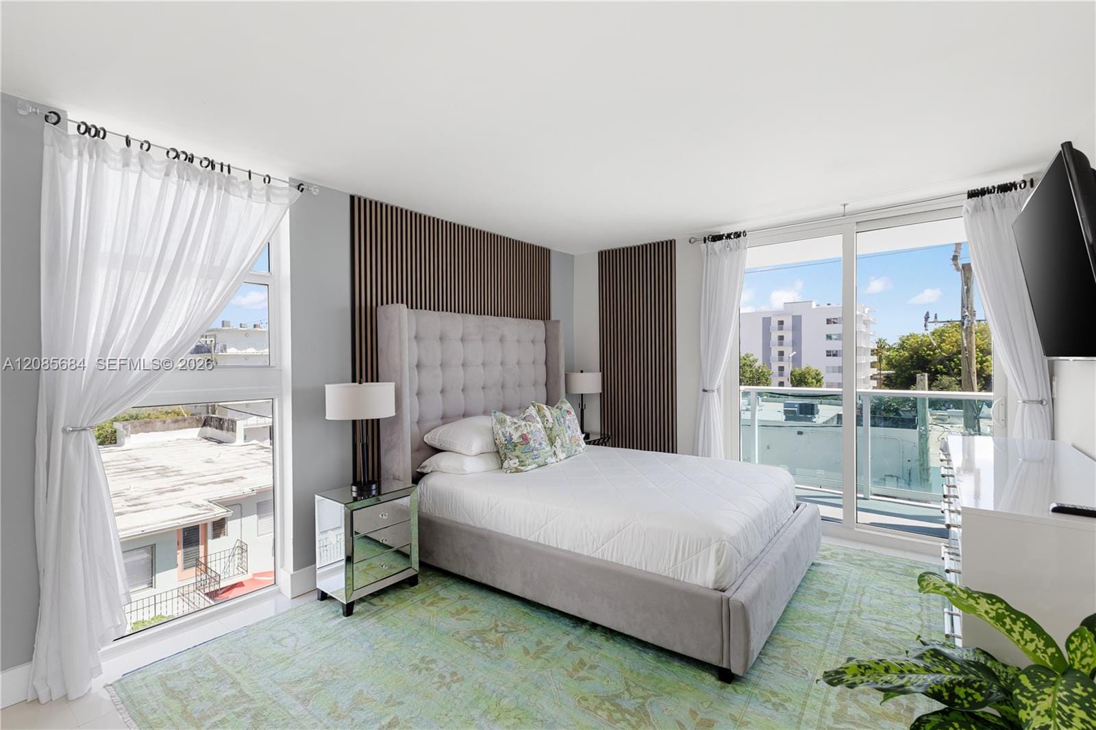 1035 West Avenue 404, Miami Beach, FL 33139 photo 12