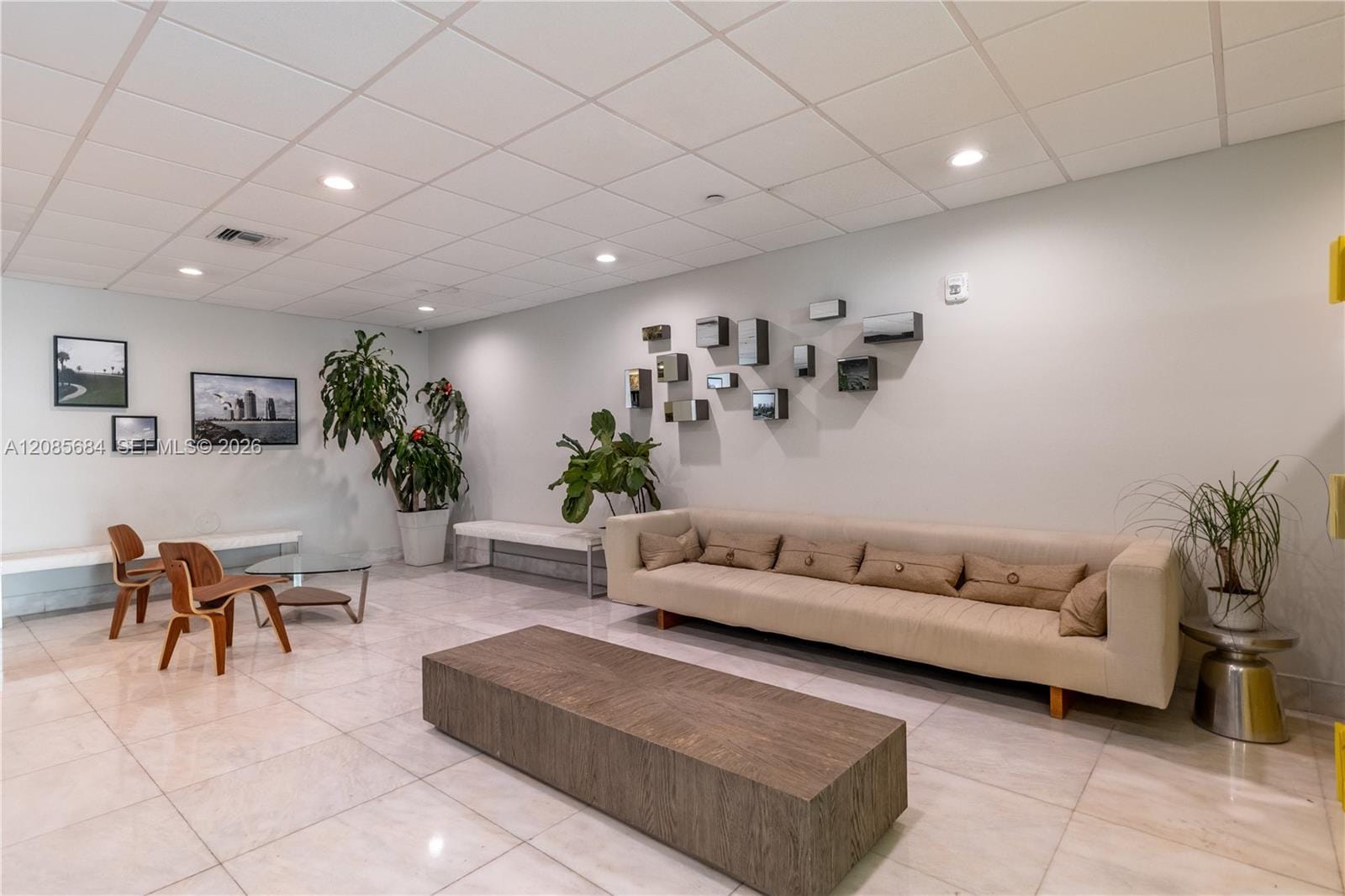 1035 West Avenue 404, Miami Beach, FL 33139 photo 26