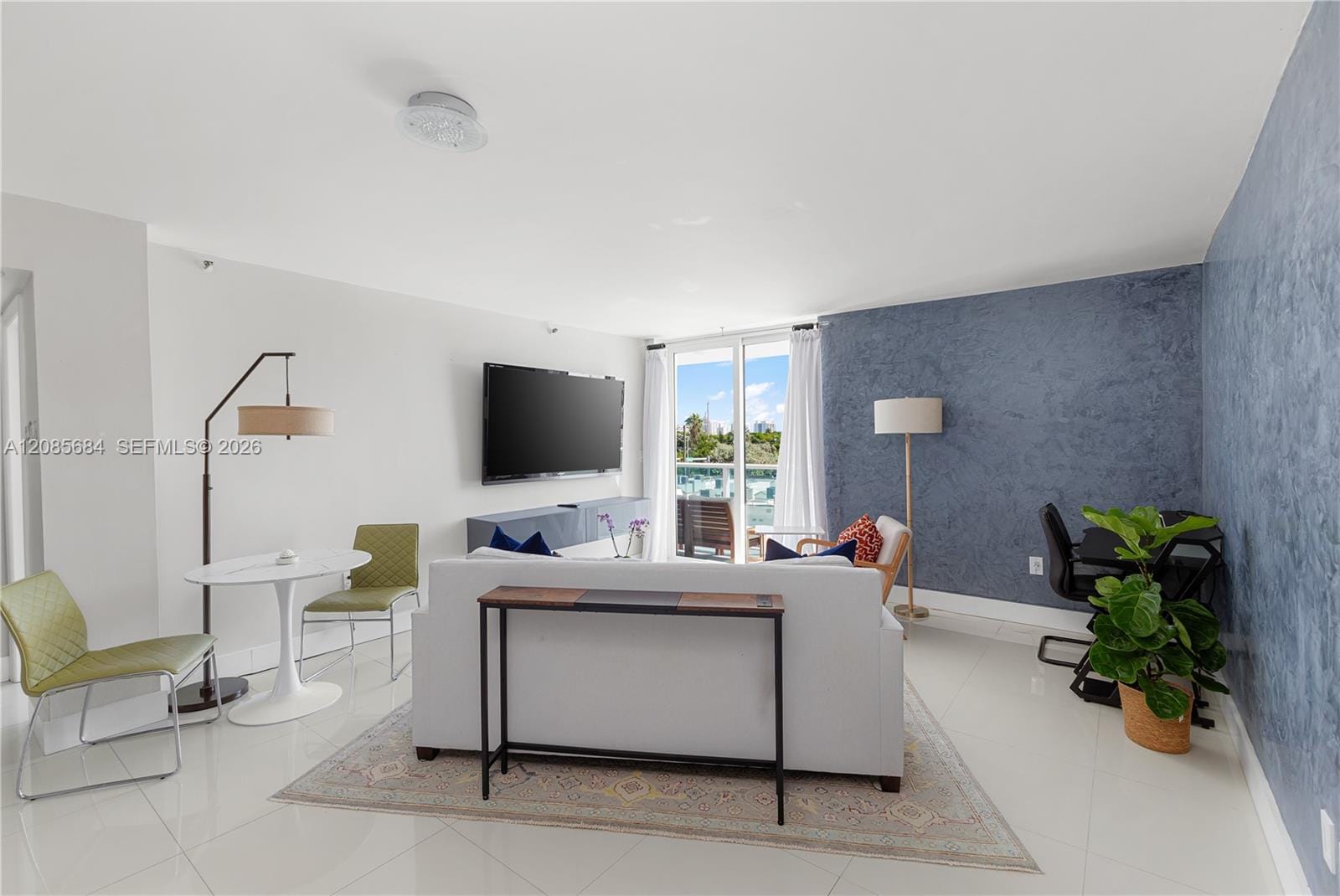 1035 West Avenue 404, Miami Beach, FL 33139 photo 4