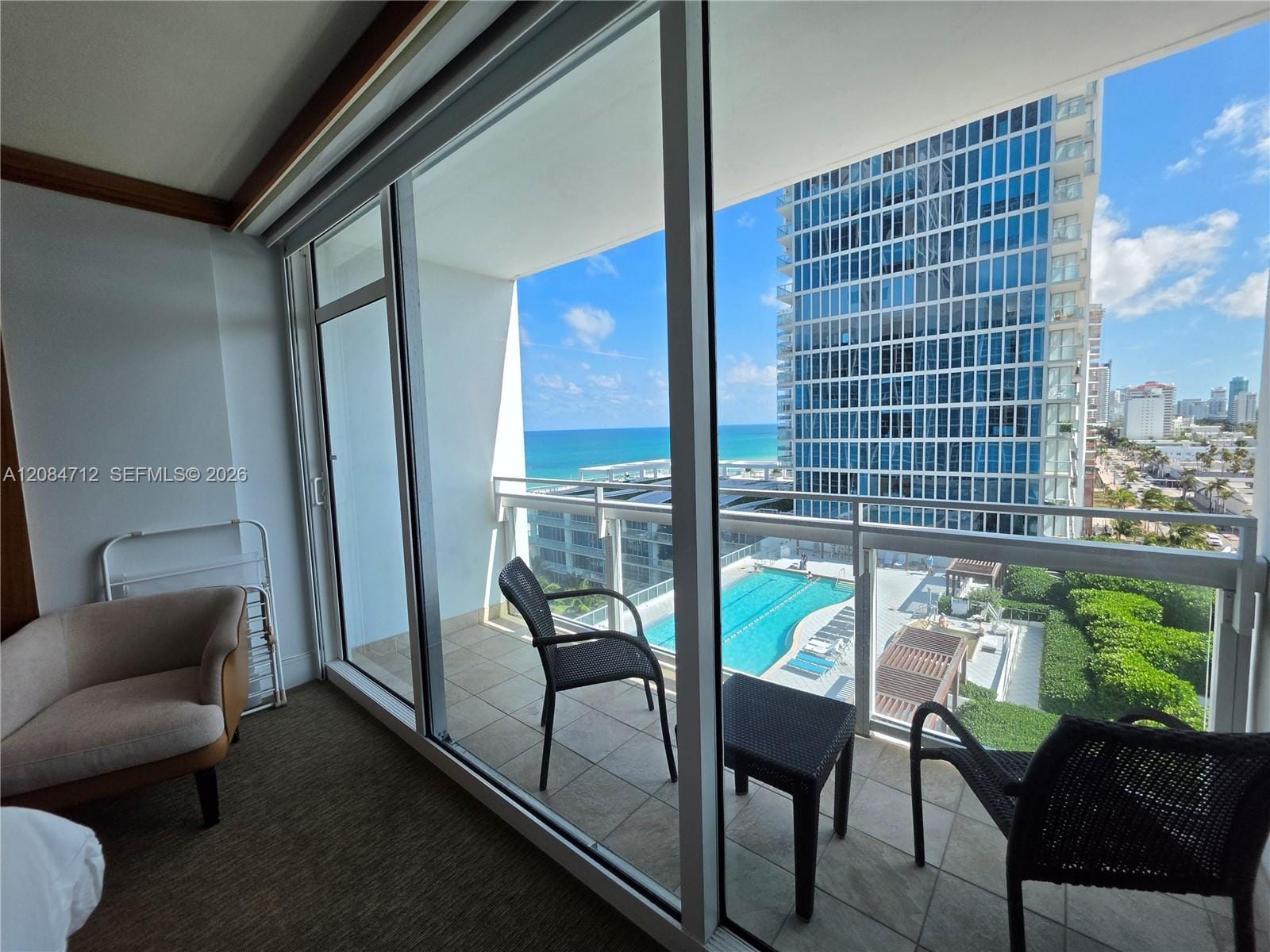 6801 Collins Avenue 1014 Legal 1004 Door — photo 3