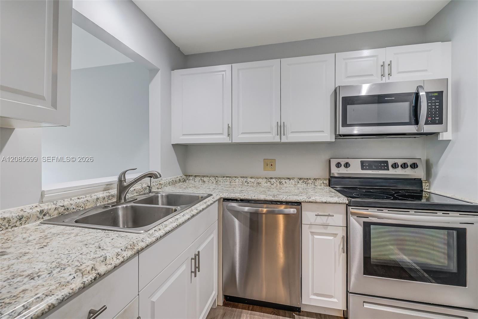 2641 Gately Drive W 902 — photo 9