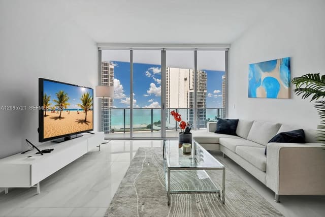 17550 Collins Avenue 1003, Sunny Isles Beach, FL 33160