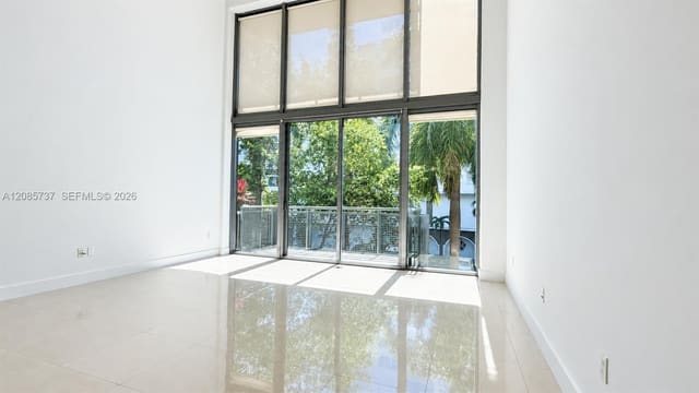 6000 Collins Avenue 305, Miami Beach, FL 33140