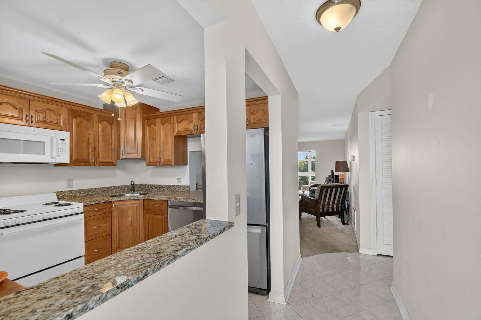 230 NE 26th Avenue 412, Boynton Beach, FL 33435 photo 6