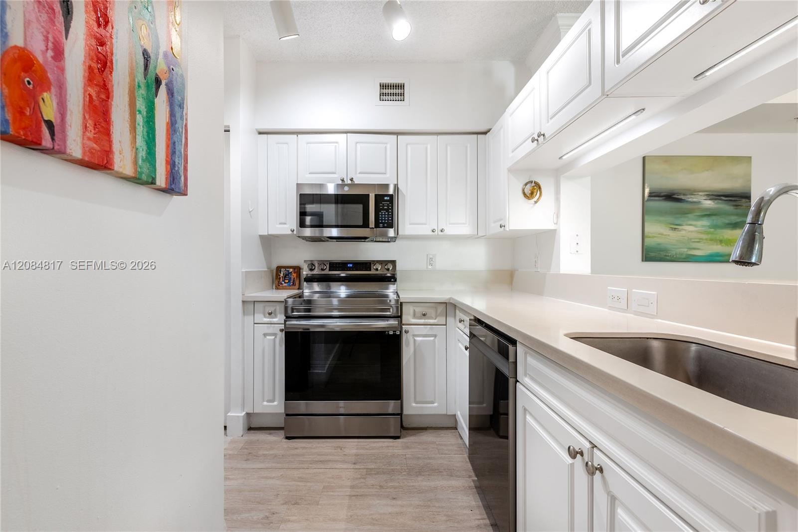 17100 N Bay Road 1414 — photo 10