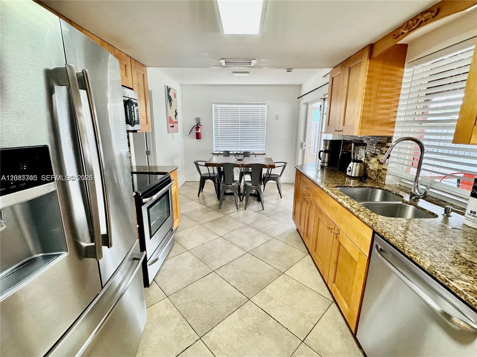 6481 Kimberly Boulevard, North Lauderdale, FL 33068 photo 3