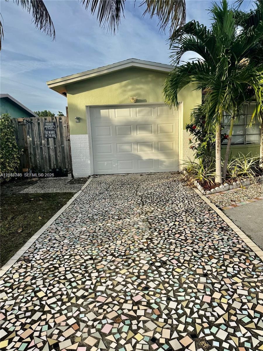 6481 Kimberly Boulevard, North Lauderdale, FL 33068 photo 6