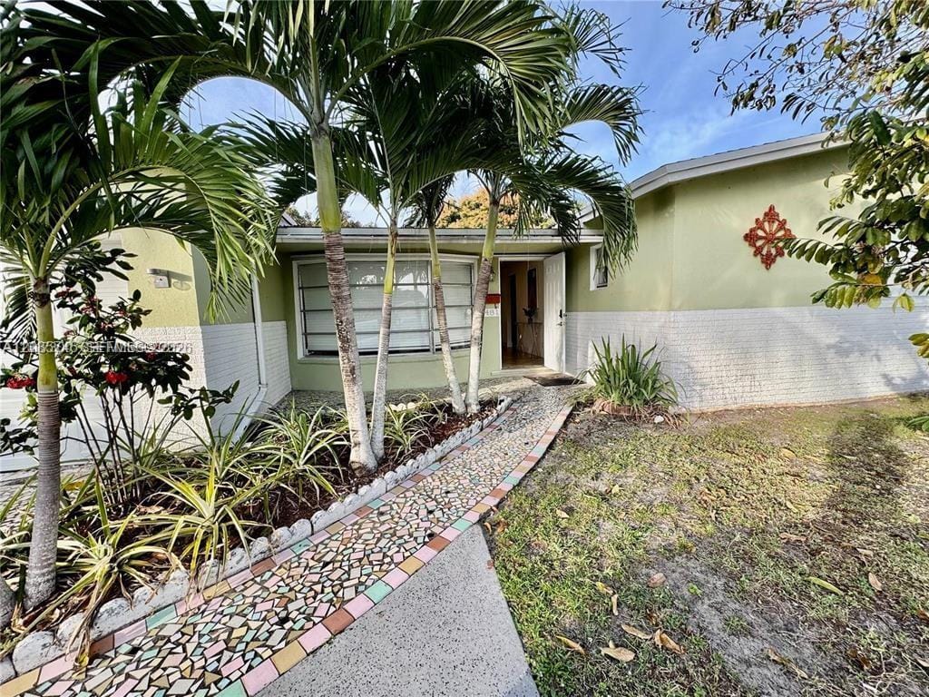 6481 Kimberly Boulevard, North Lauderdale, FL 33068 photo 10