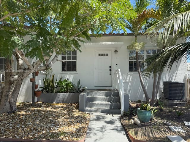 8401 Crespi Boulevard 1, Miami Beach, FL 33141