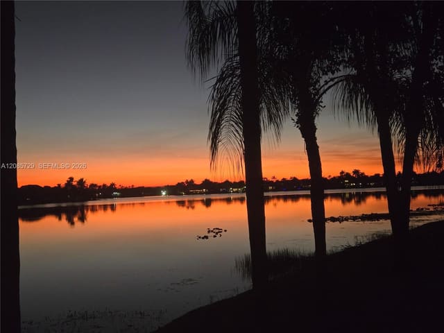 1303 Presidio Drive 6-41, Weston, FL 33327