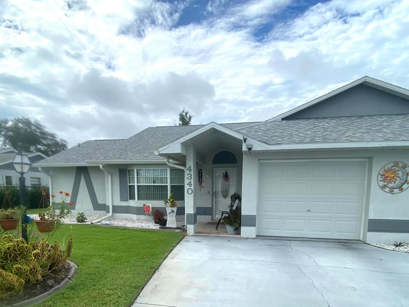 4340 VANTAGE Circle — photo 1