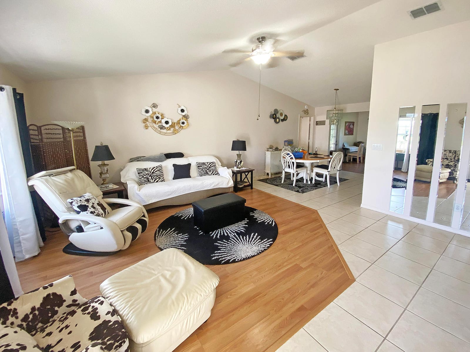 4340 VANTAGE Circle — photo 4