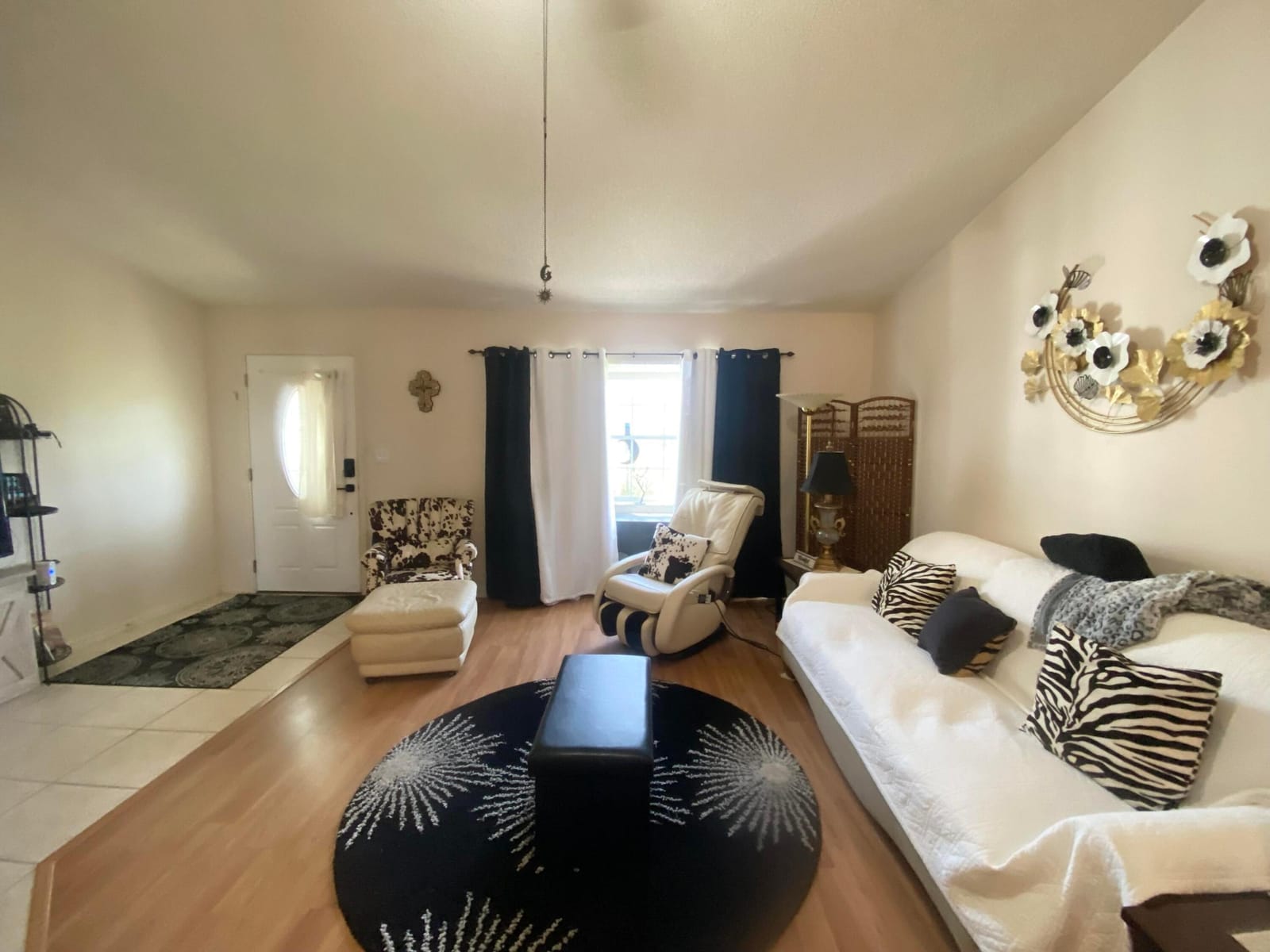 4340 VANTAGE Circle — photo 6