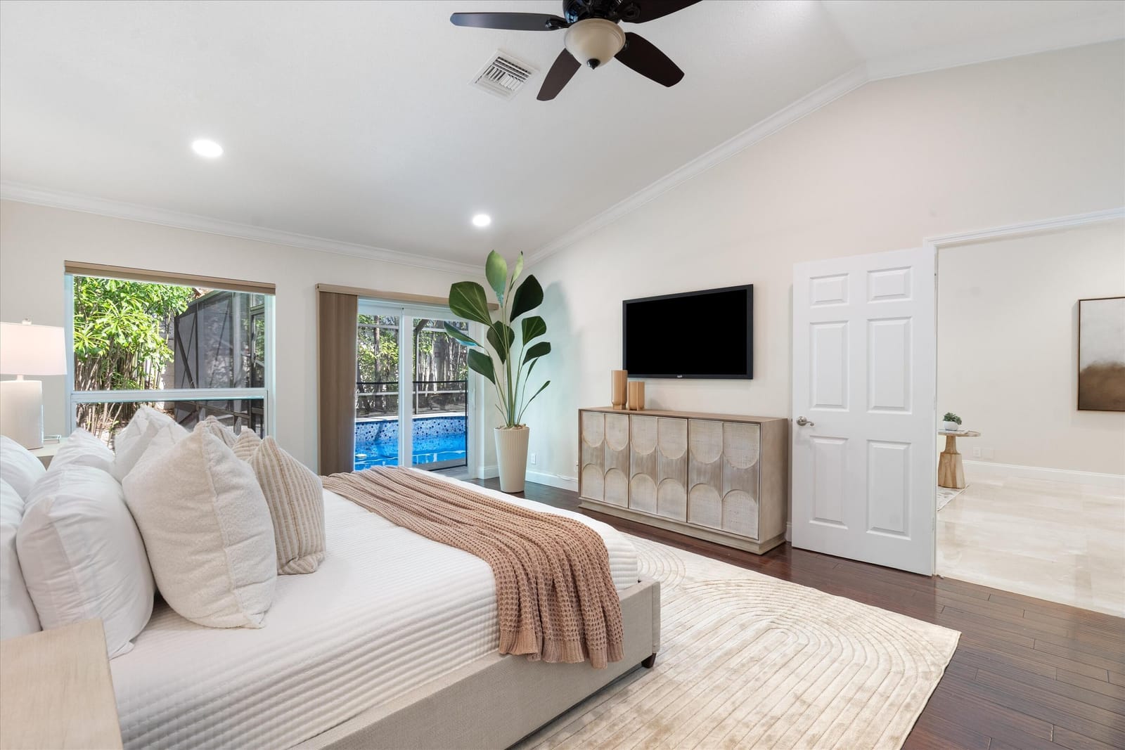 734 Camino Gardens Lane — photo 12