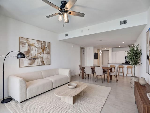 1000 Brickell Plaza PH5103, Miami, FL 33131