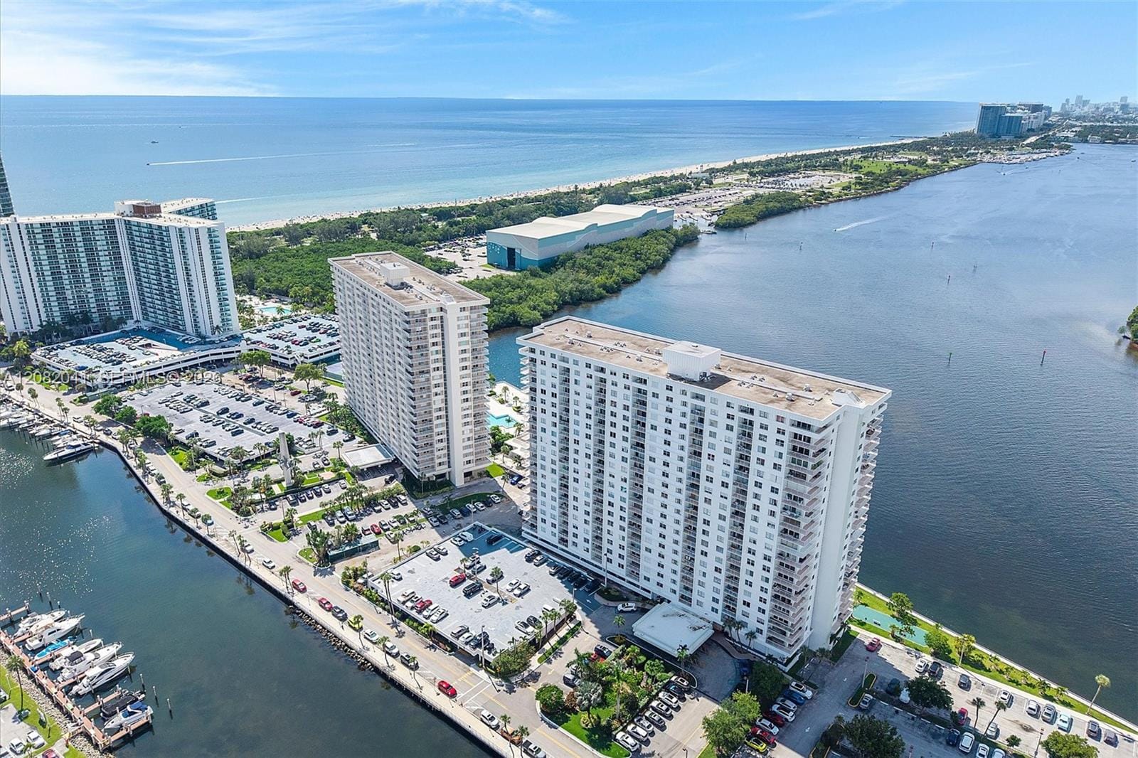 500 Bayview Drive 1920, Sunny Isles Beach, FL 33160 photo 2