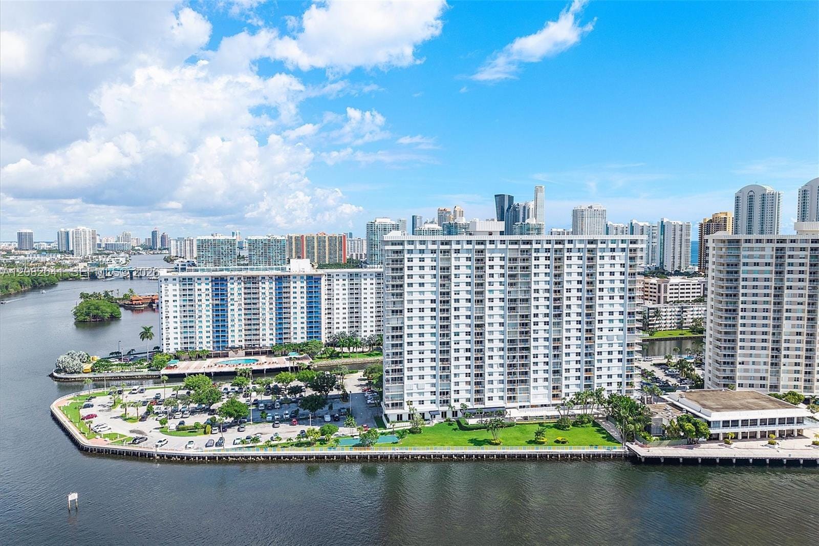 500 Bayview Drive 1920, Sunny Isles Beach, FL 33160 photo 27