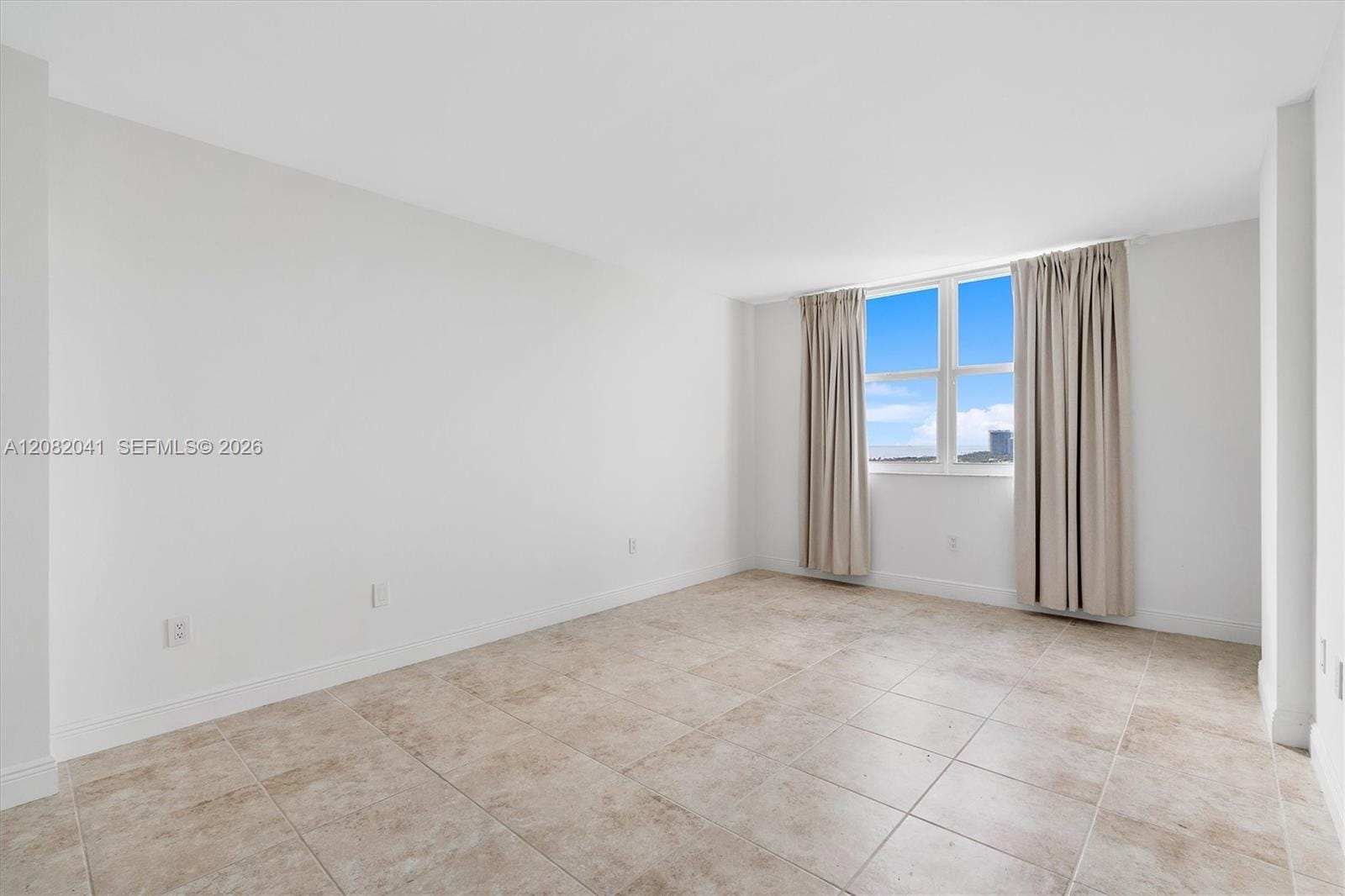 500 Bayview Drive 1920, Sunny Isles Beach, FL 33160 photo 10
