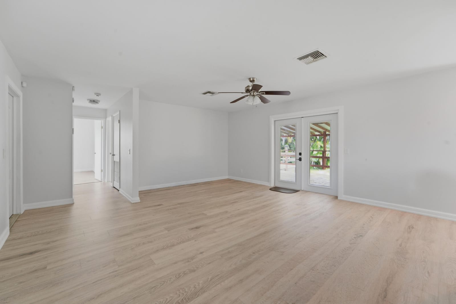 14895 24TH Circle N, Loxahatchee Groves, FL 33470 photo 2