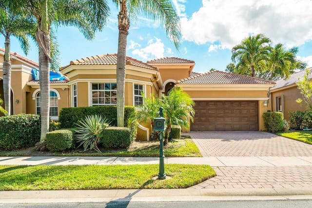5540 VIA DE LA PLATA Circle, Delray Beach, FL 33484