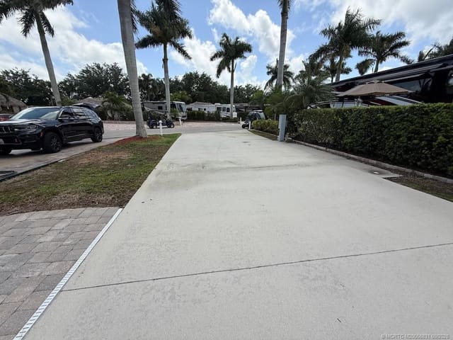 269 NW Hazard Way, Port St. Lucie, FL 34986