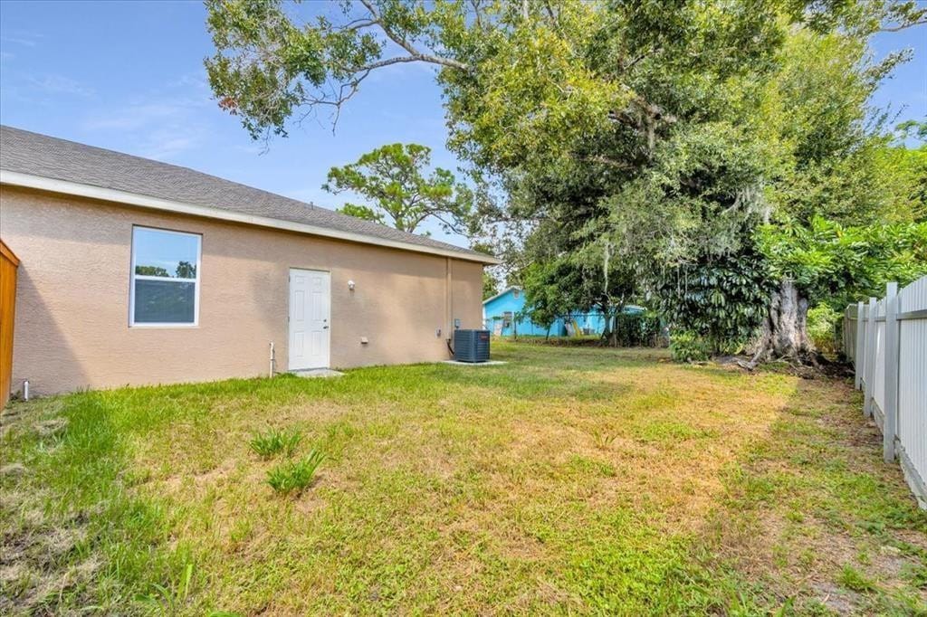 306 N 18th Court #2, Fort Pierce, FL 34950 photo 12