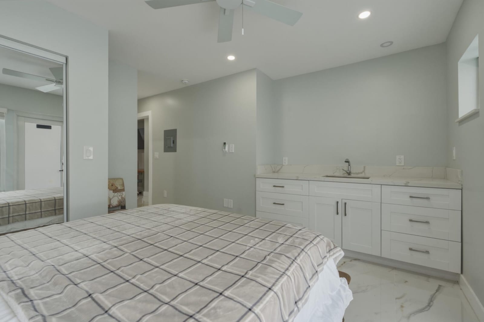 1137 SE 6TH Terrace 1-8, Fort Lauderdale, FL photo 19