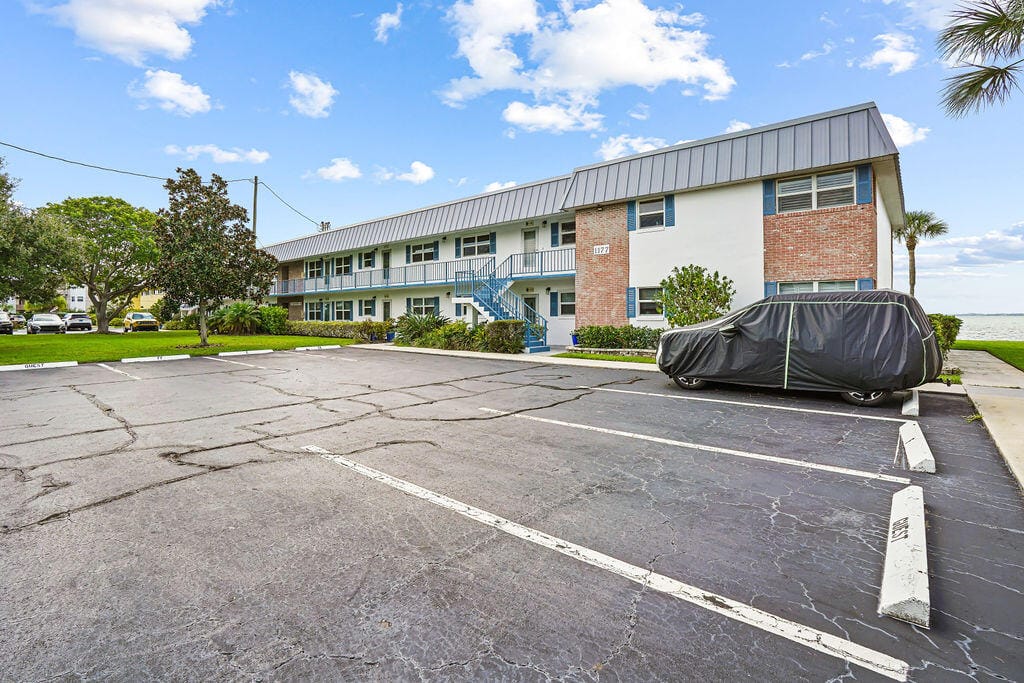 1177 Bayshore Drive 204 — photo 4