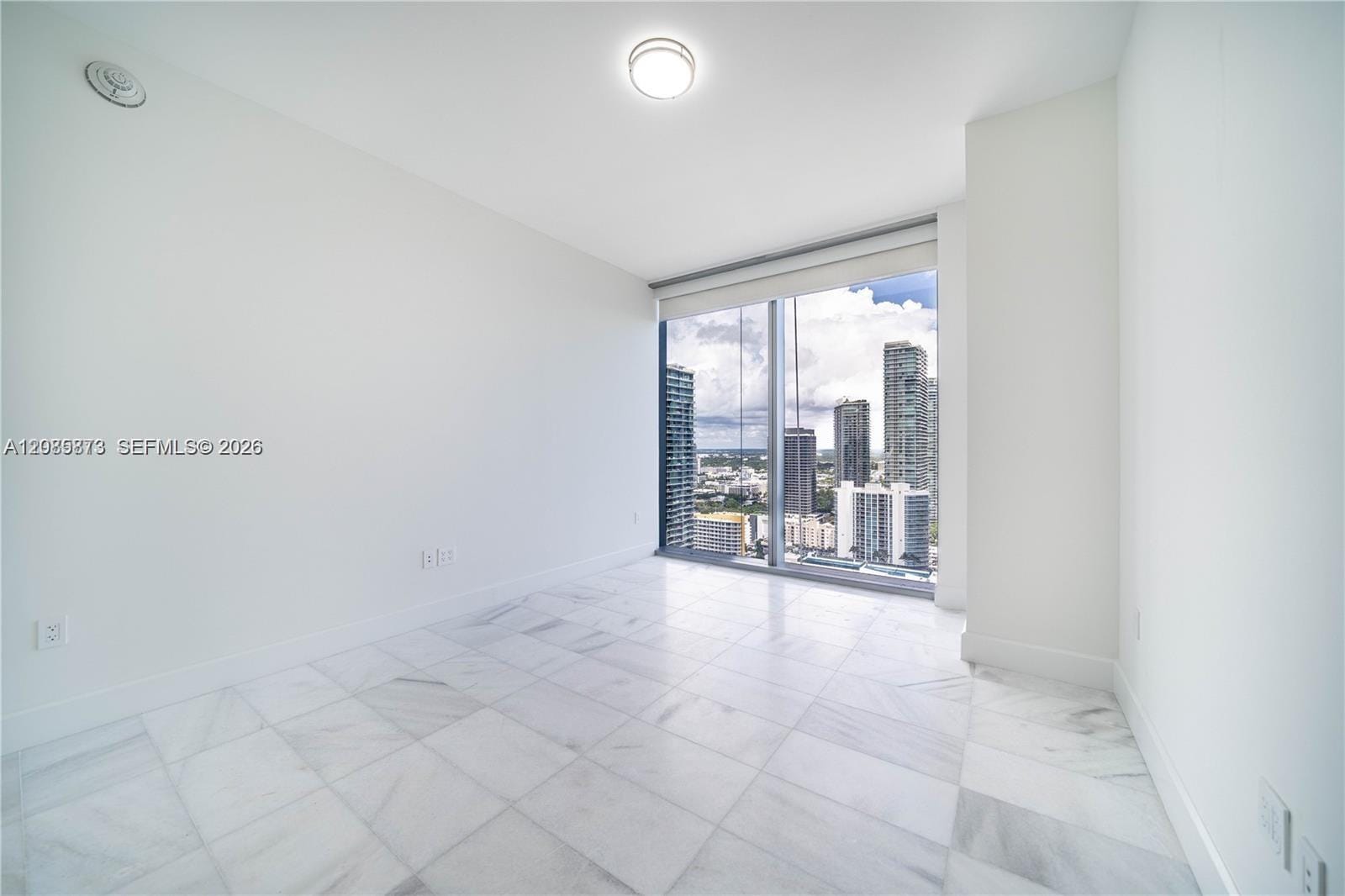 700 NE 26th Terrace 3006 — photo 10