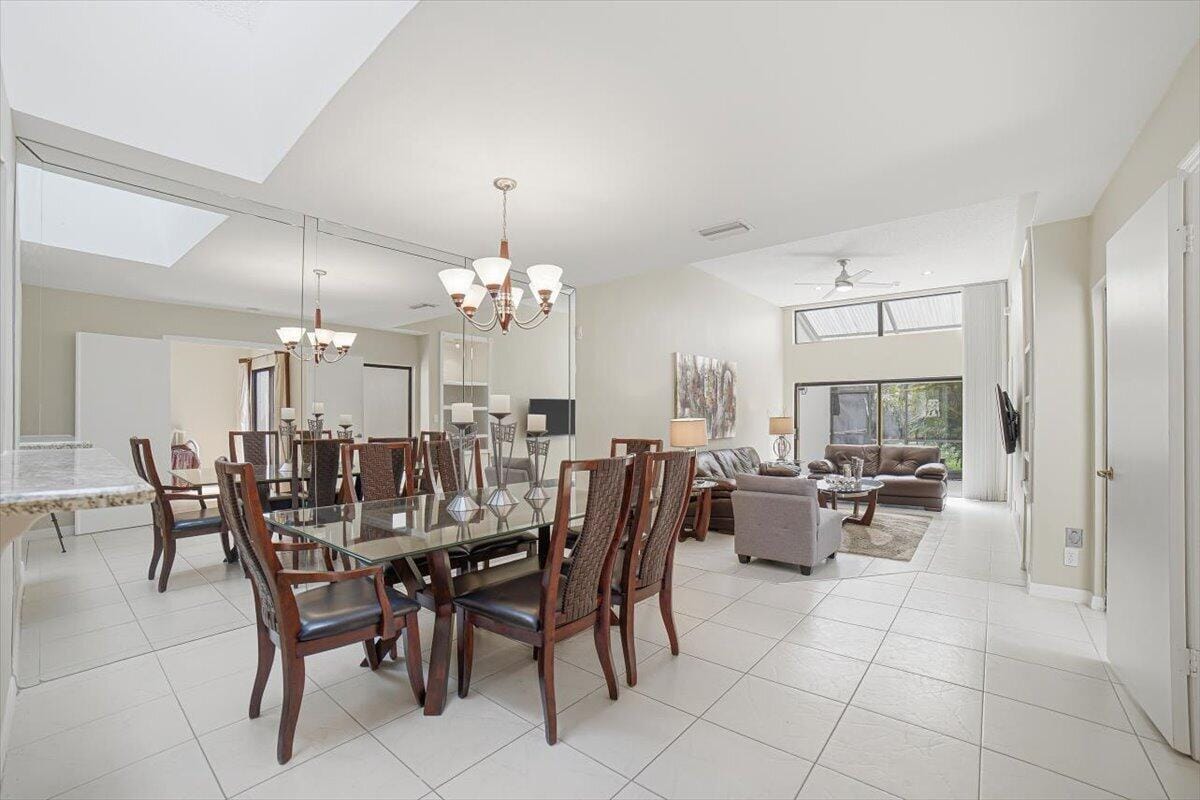 6676 Canary Palm Circle 19, Boca Raton, FL 33433 photo 16