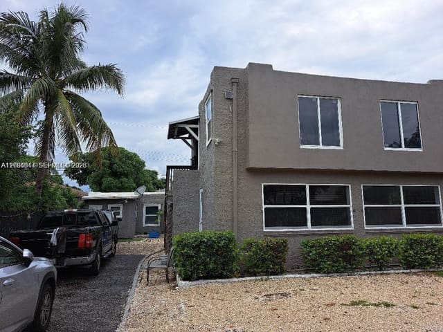 217 Southridge Road Lower Unit, Delray Beach, FL 33444