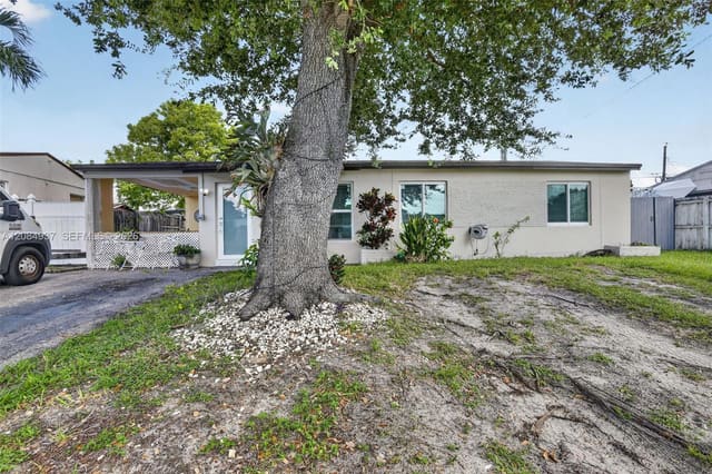 4351 SW 22nd Street, Fort Lauderdale, FL 33317