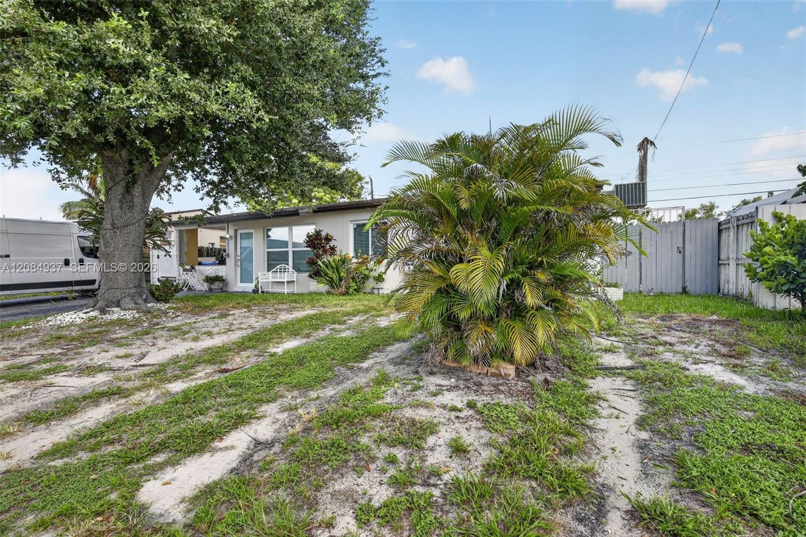 4351 SW 22nd Street, Fort Lauderdale, FL 33317 photo 2