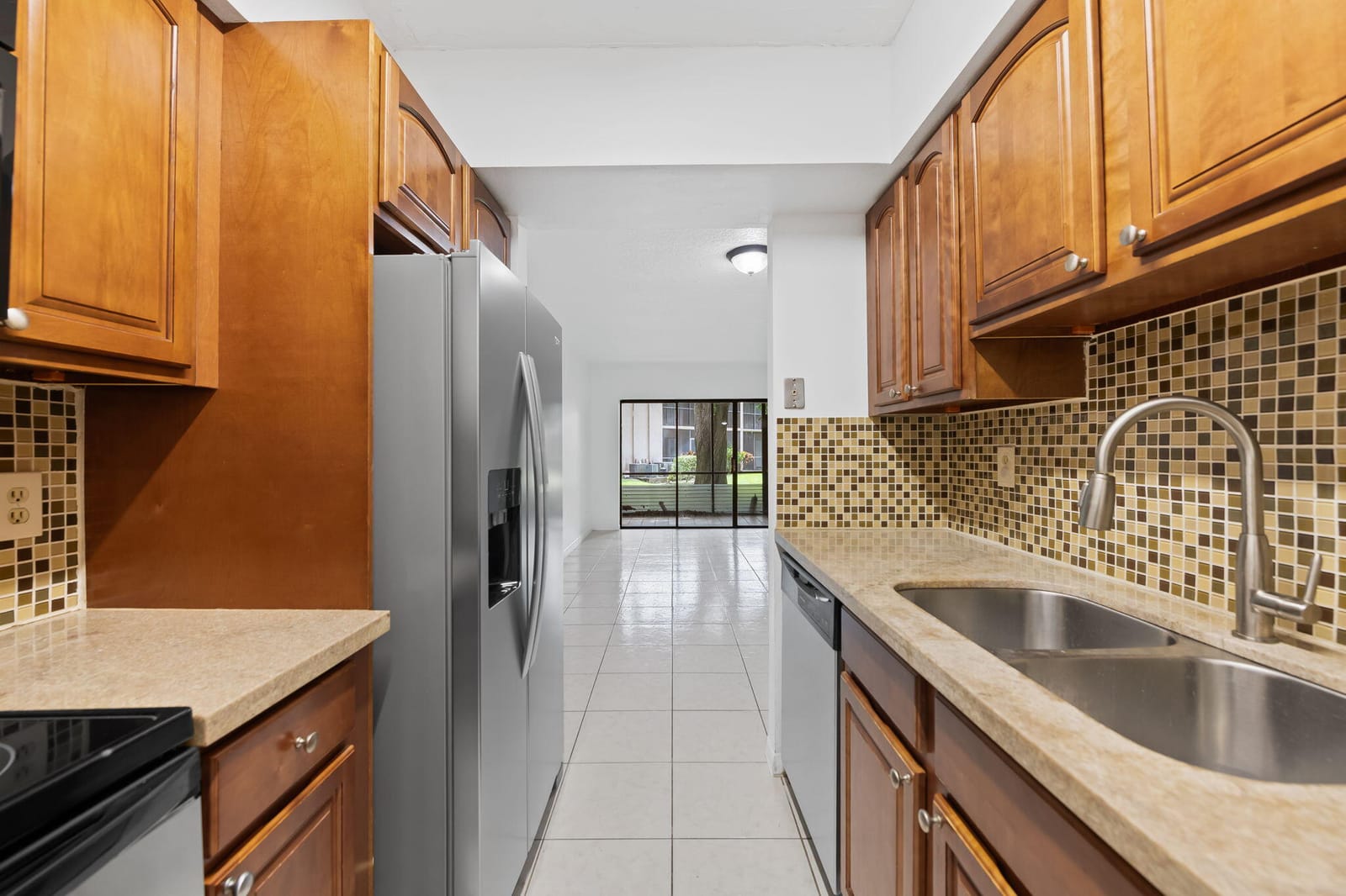 9503 NW 2ND Place 3-B — photo 7