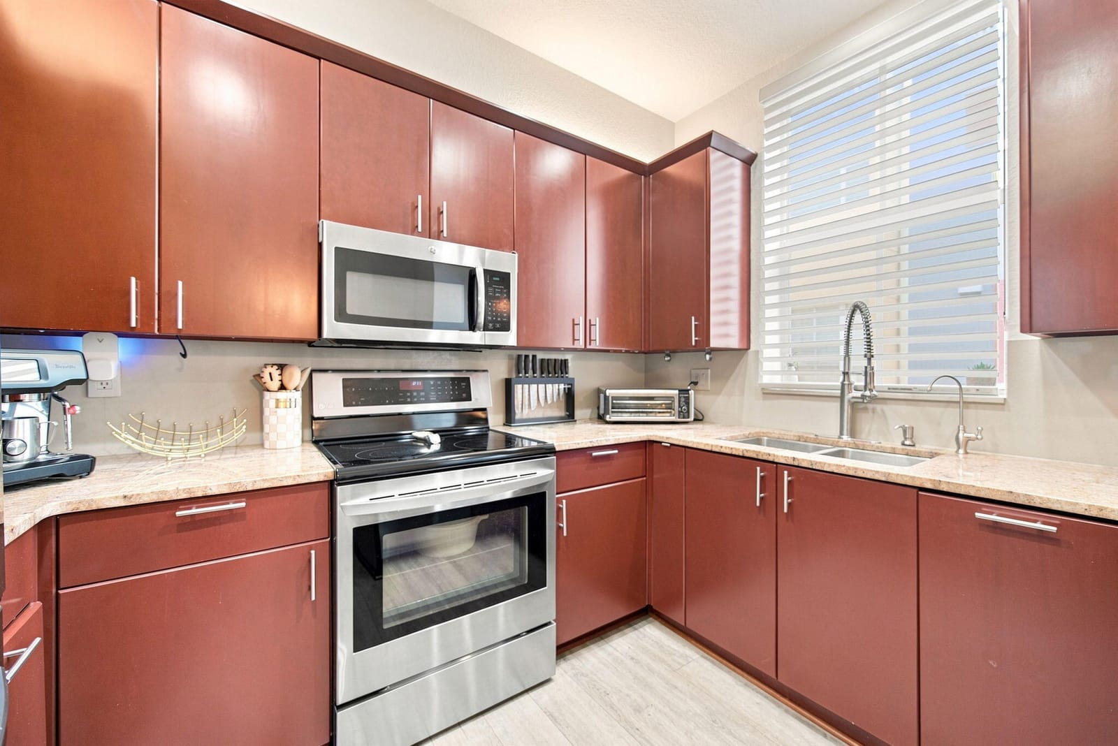 506 NE 7TH Avenue #1, Fort Lauderdale, FL 33301 photo 16