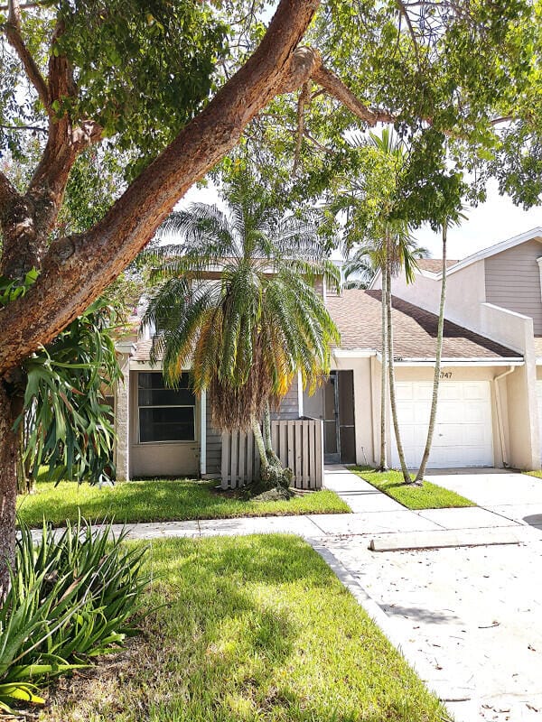 15747 Woodgate Place, Sunrise, FL 33326 photo 1