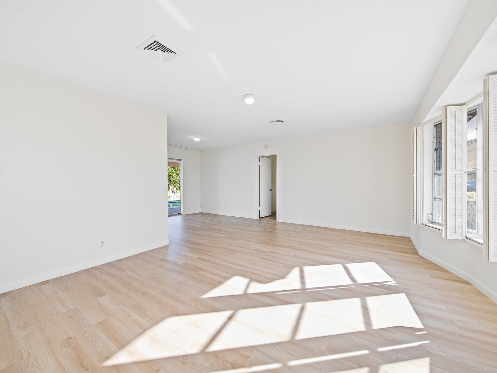 4110 NE 24TH Avenue, Lighthouse Point, FL 33064 photo 9