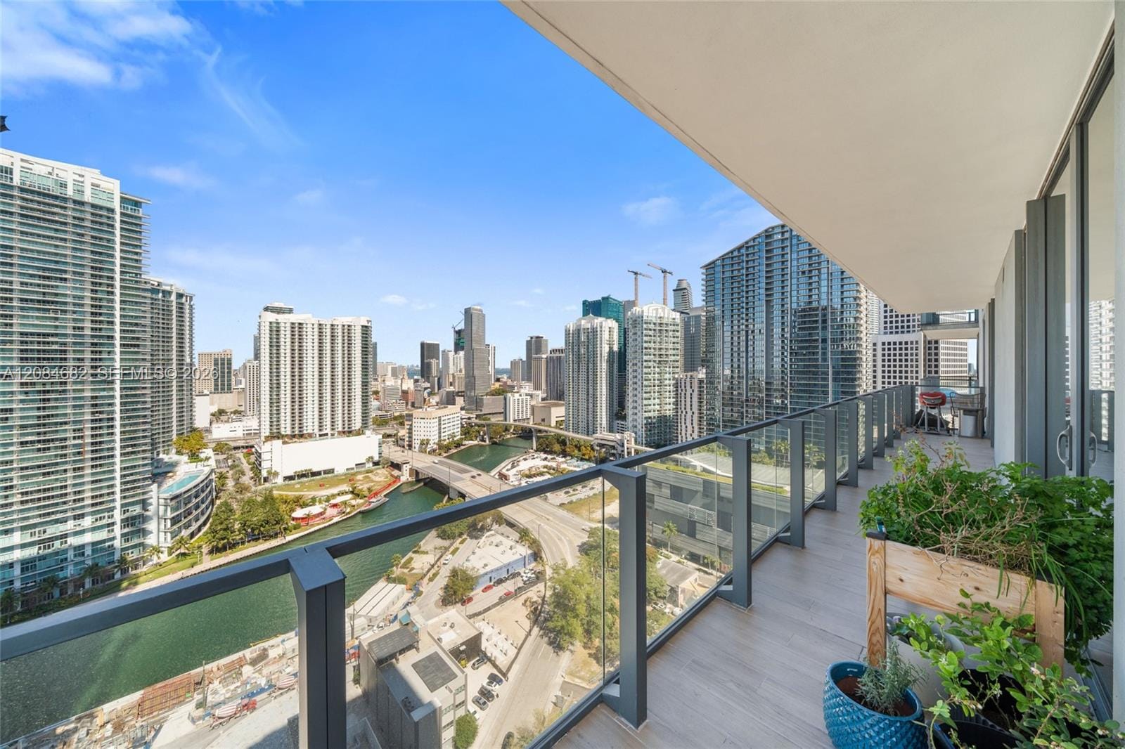 88 SW 7th Street 2312, Miami, FL 33130 photo 12