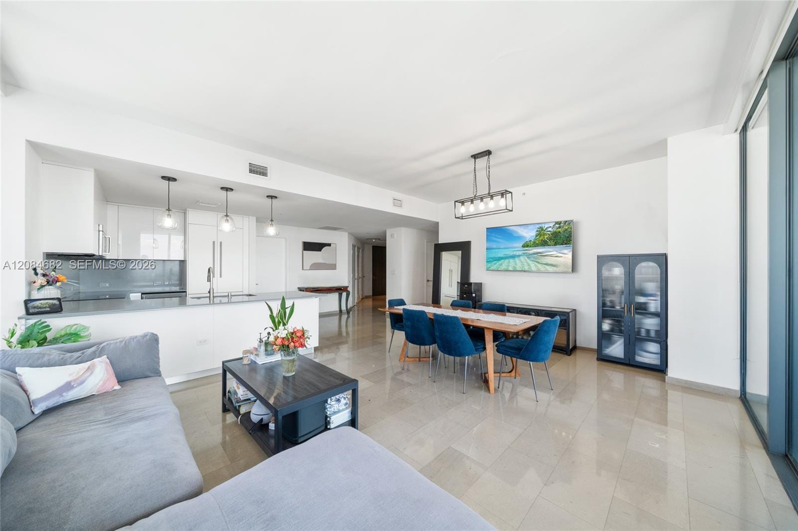88 SW 7th Street 2312, Miami, FL 33130 photo 3