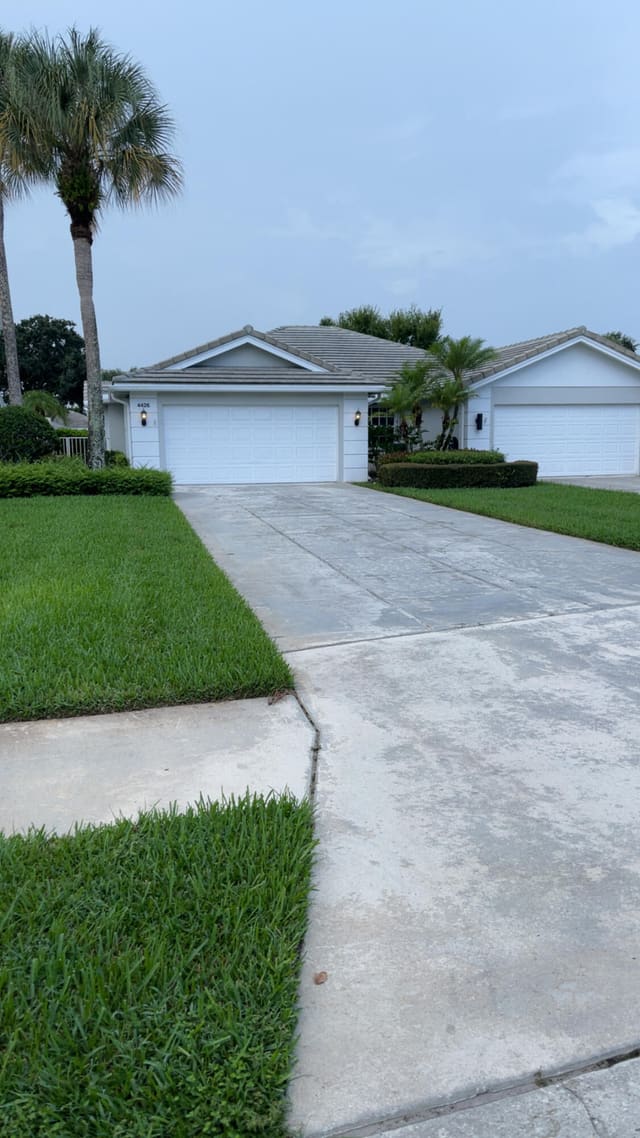 4426 LACEY OAK Drive, Palm Beach Gardens, FL 33410