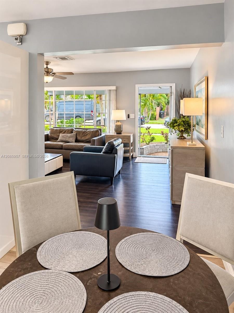 1107 NE 16th Court — photo 4