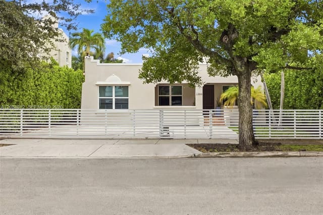 2366 SW 10th Street, Miami, FL 33135