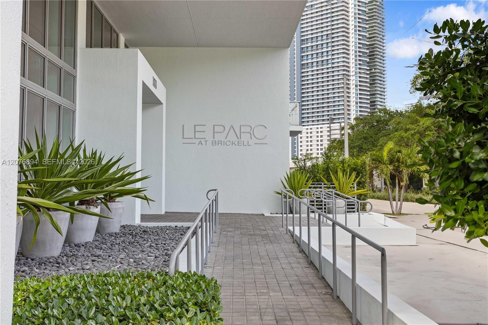 1600 SW 1st Avenue 704, Miami, FL 33129 photo 14